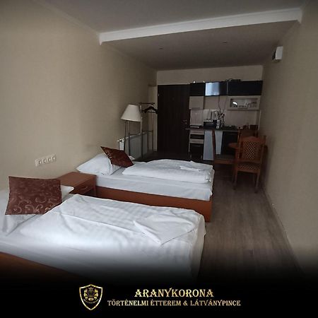 Aranykorona Apartmanhaz ミシュコルツ エクステリア 写真