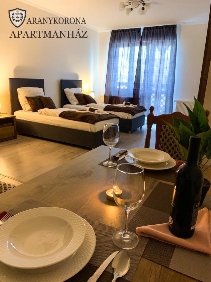 Aranykorona Apartmanhaz ミシュコルツ エクステリア 写真