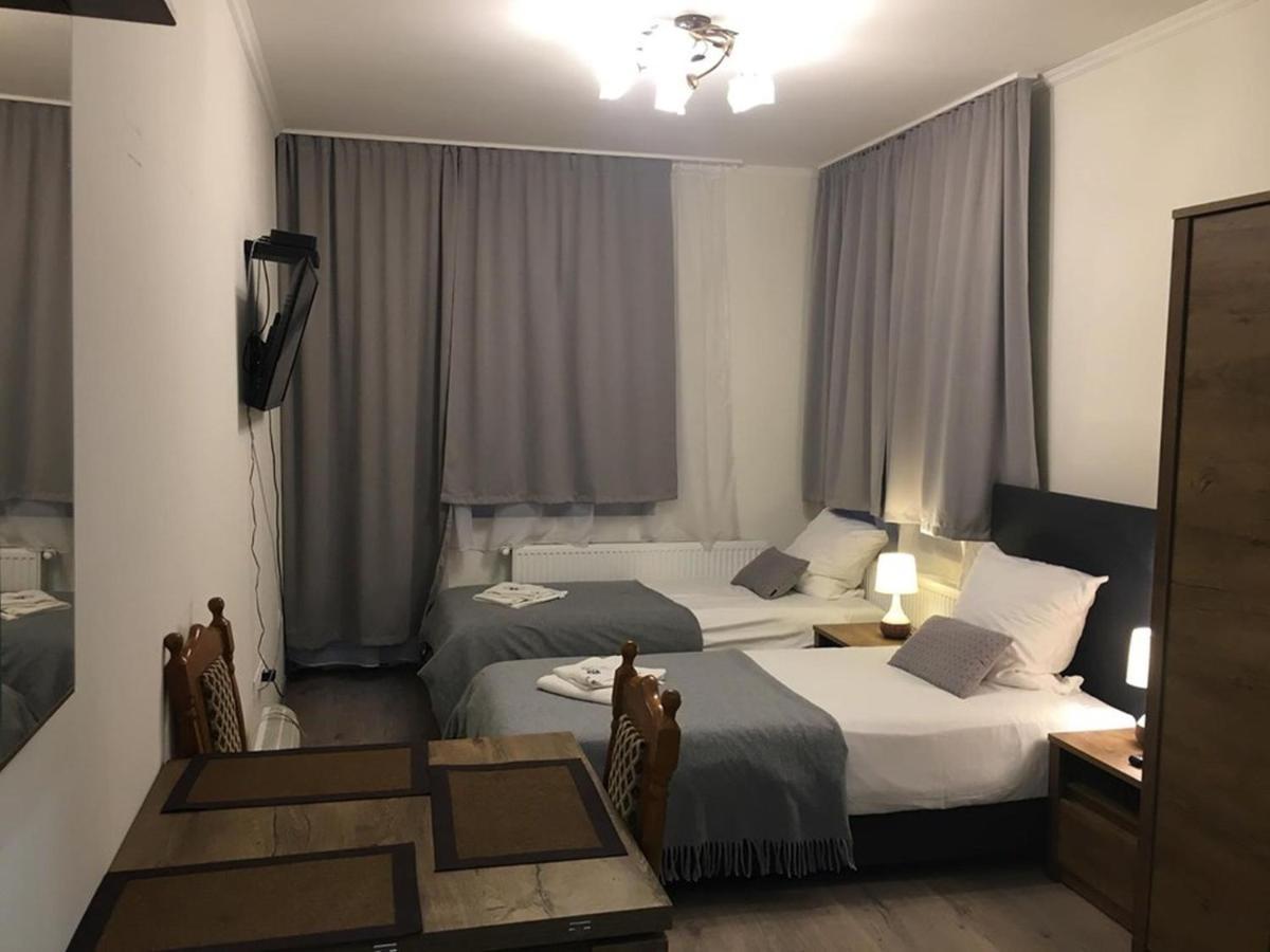 Aranykorona Apartmanhaz ミシュコルツ エクステリア 写真